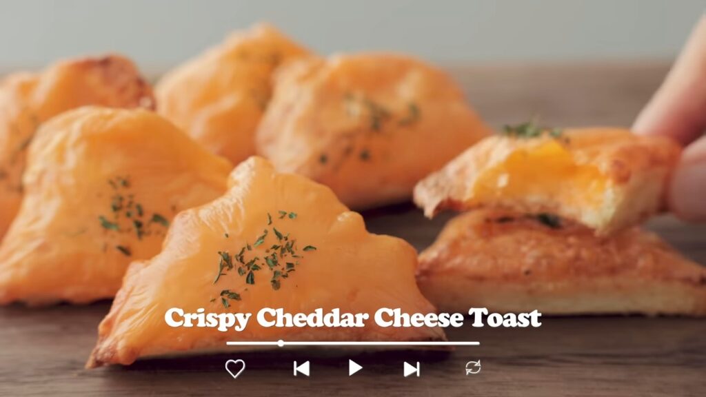 Rezept für knuspriges Cheddar-Käse-Toast - Koreanische Torten und Gebäck