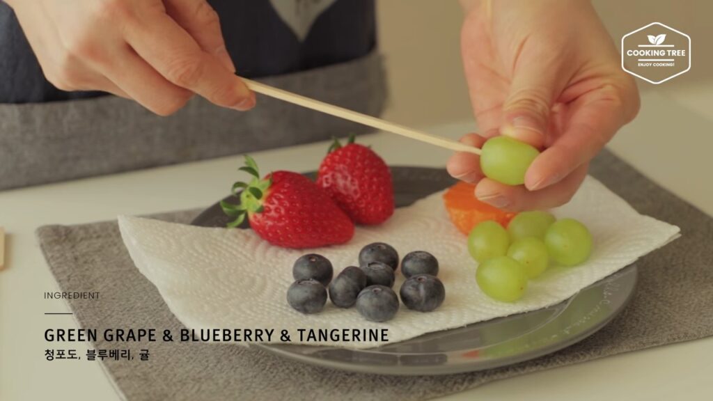 Fruit candy Recipe Candied Strawberry Cooking tree