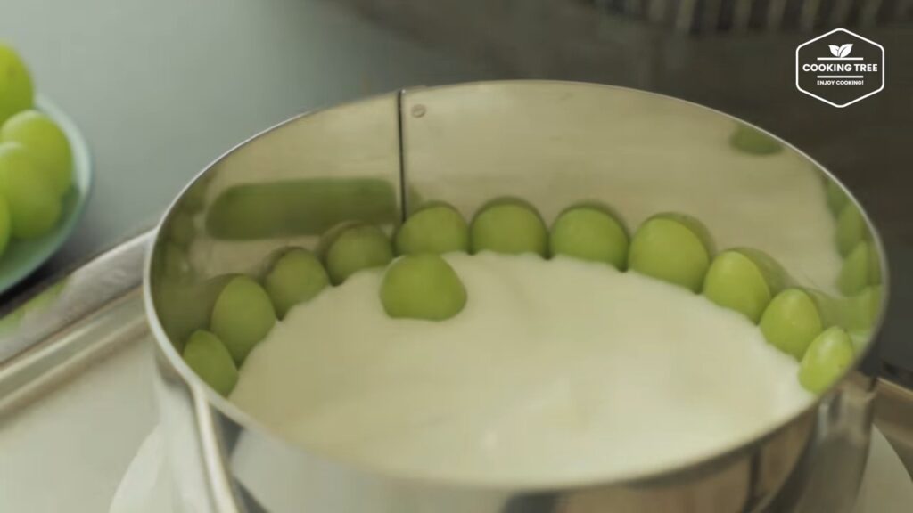 Green grape yogurt cream cake Recipe Cooking tree