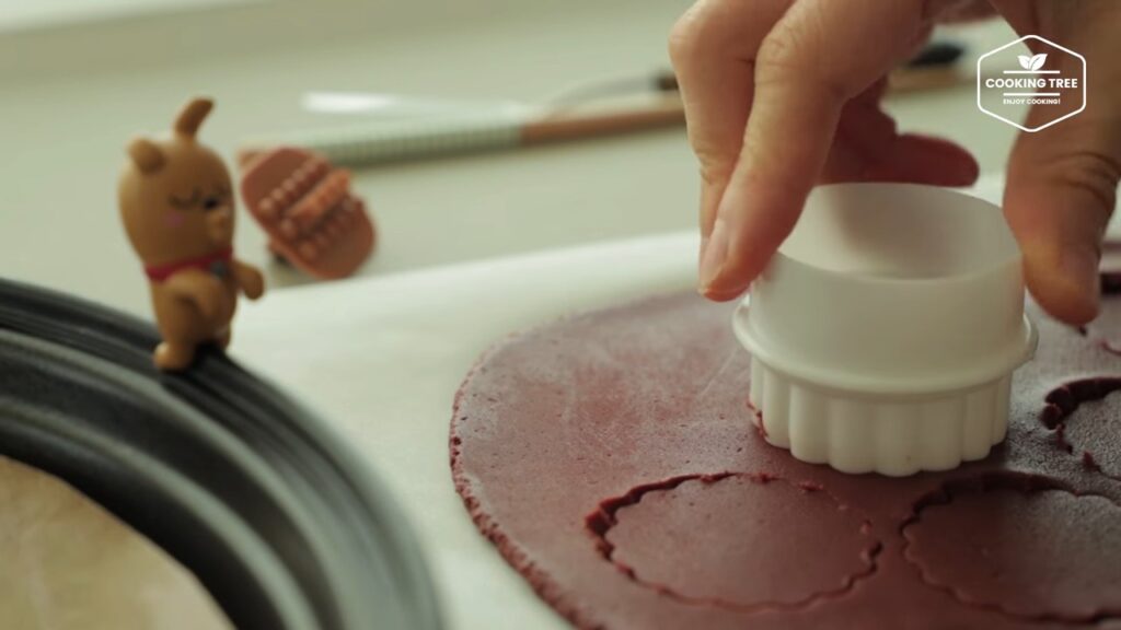 Red velvet oreo cookies Recipe Cooking tree