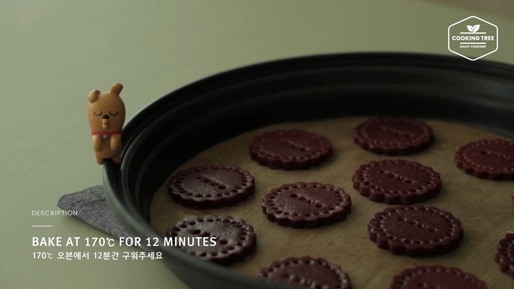 Red velvet oreo cookies Recipe Cooking tree