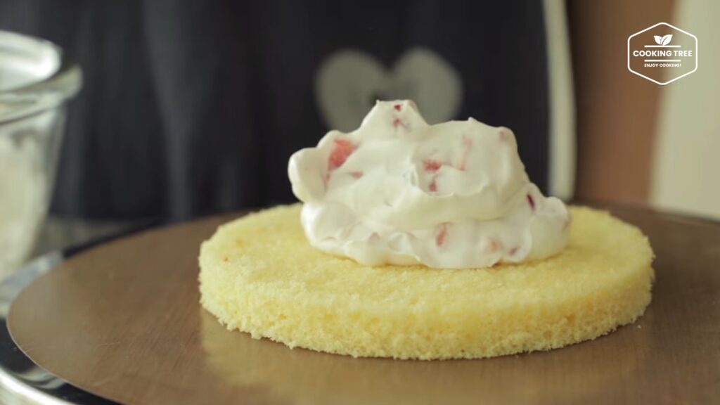 Strawberry cake Recipe Cooking tree