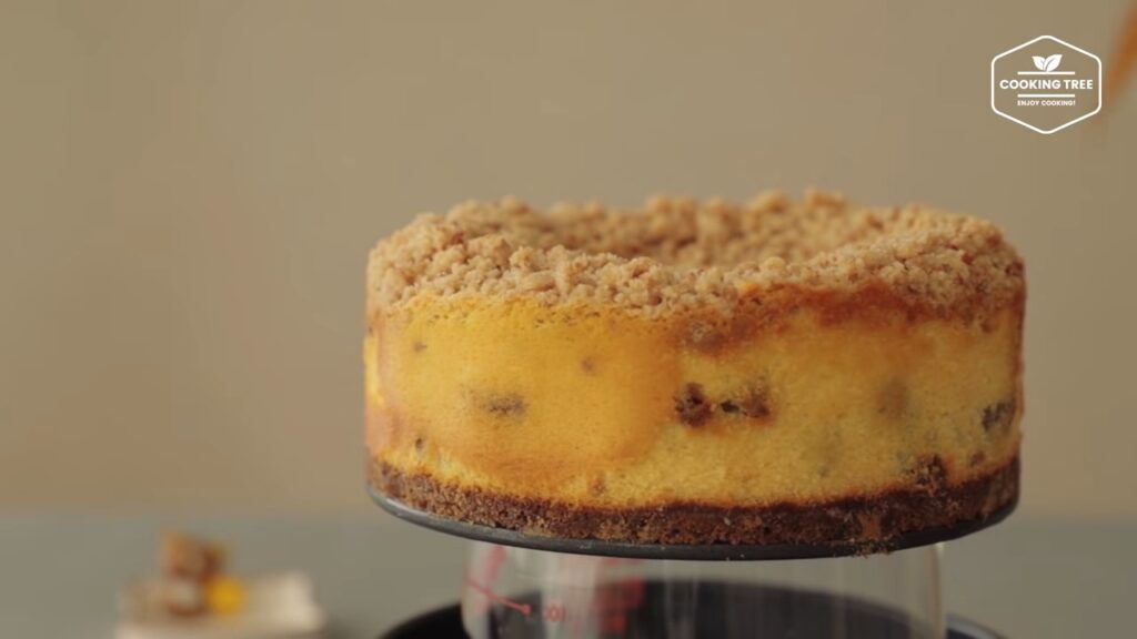 Lotus Biscoff Crumble Cheesecake Recipe