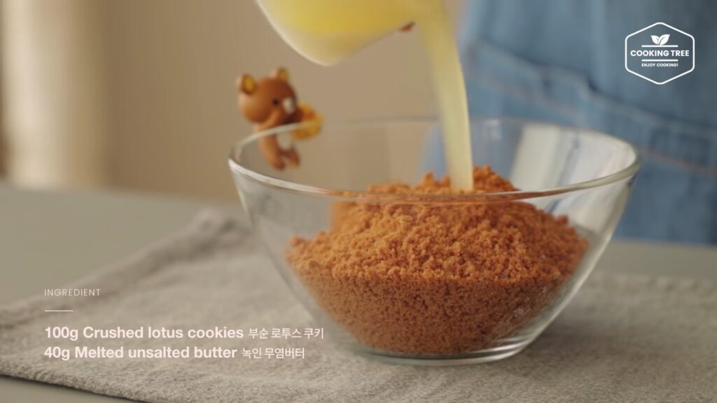 Lotus Biscoff Crumble Cheesecake Recipe