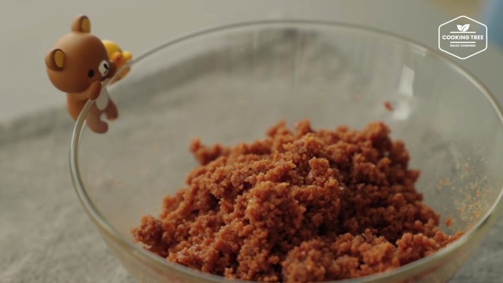 Lotus Biscoff Crumble Cheesecake Recipe