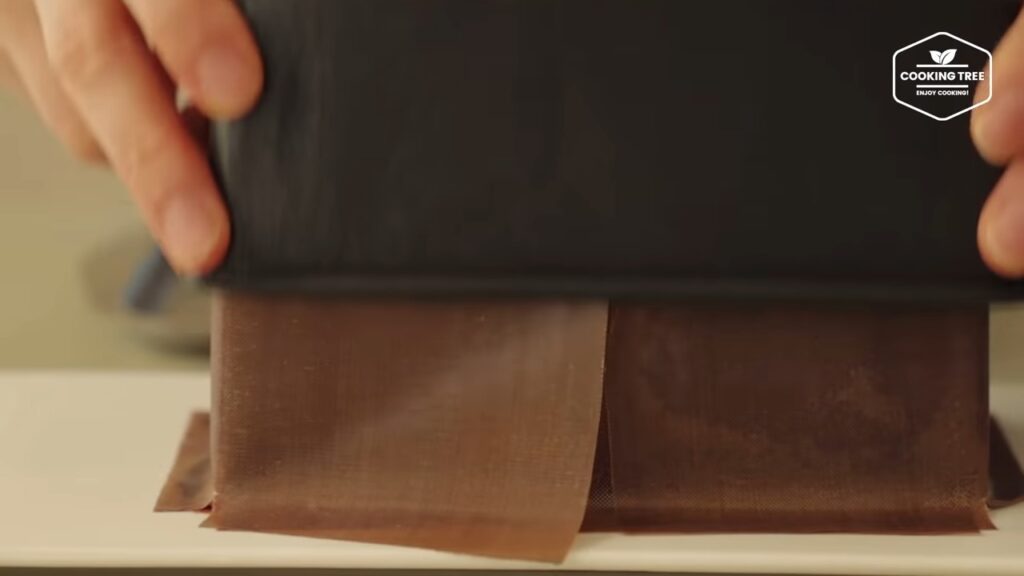 No Bake No Gelatin Chocolate Mousse Cake