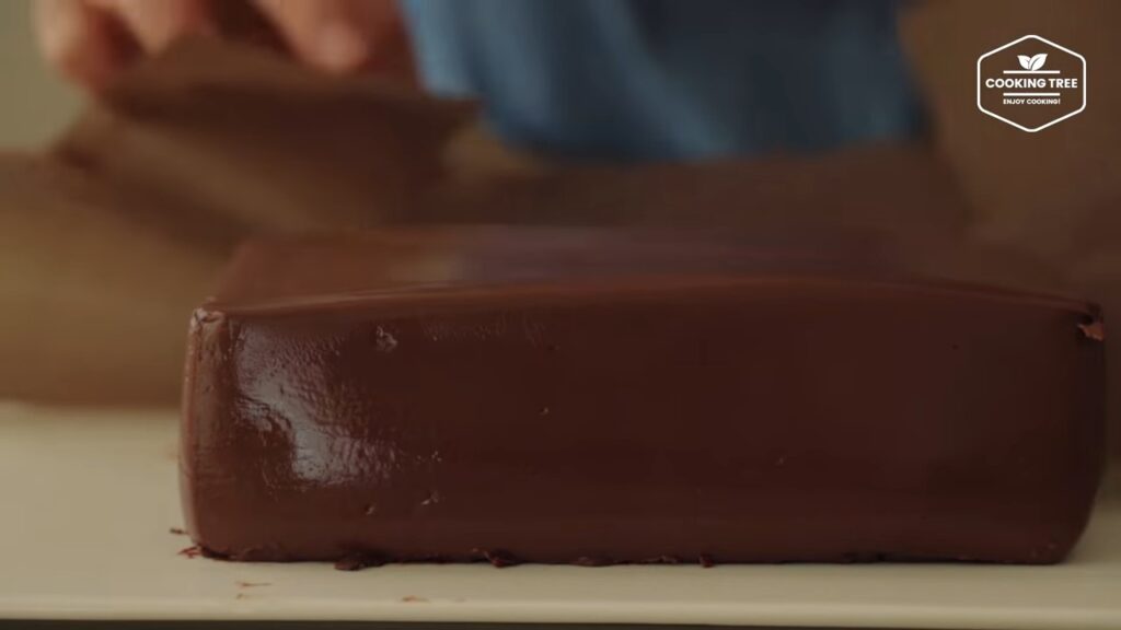 No Bake No Gelatin Chocolate Mousse Cake