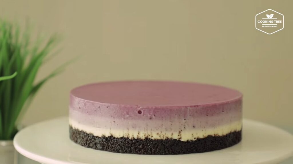 No Bake Oreo Blueberry Cheesecake