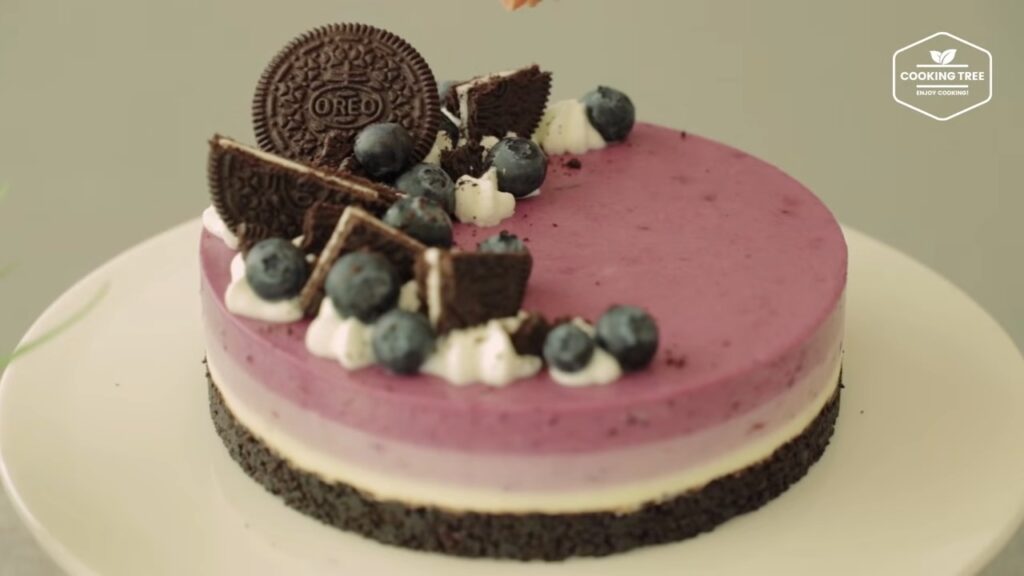 No Bake Oreo Blueberry Cheesecake