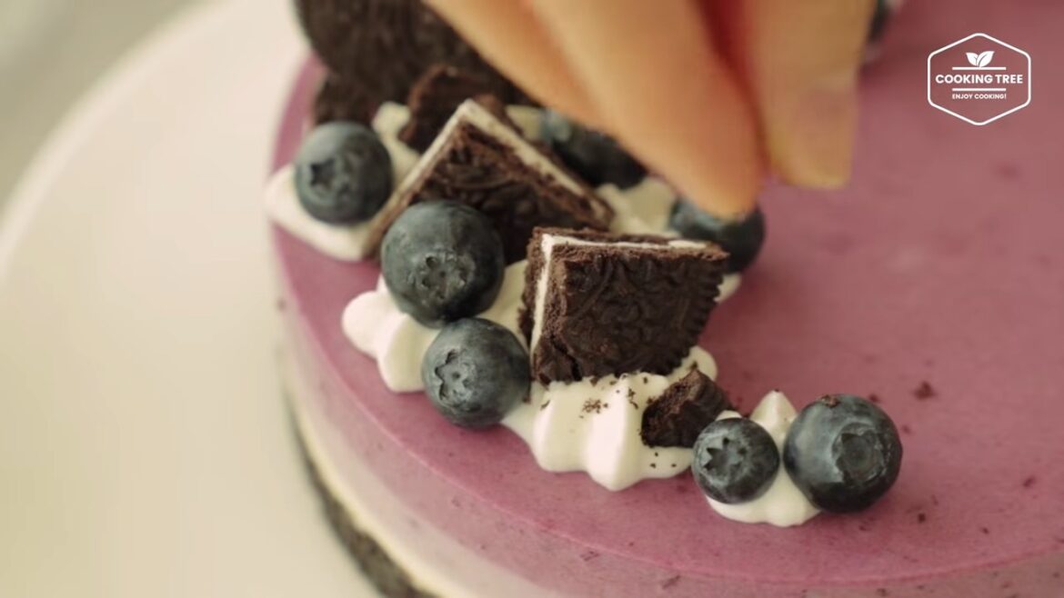 No-Bake Oreo Blueberry Cheesecake