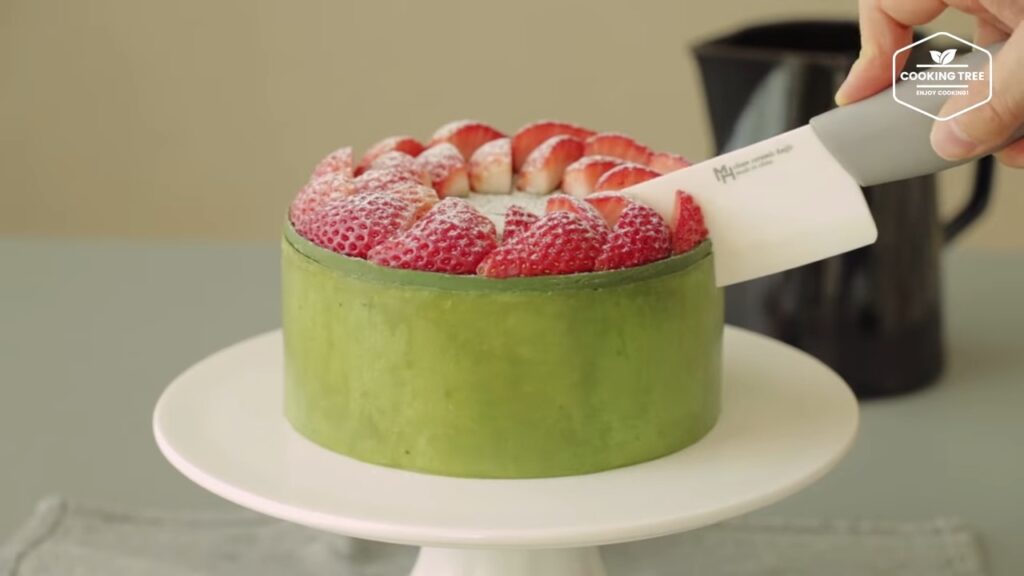 No Bake Strawberry Green teaMatcha Cheesecake