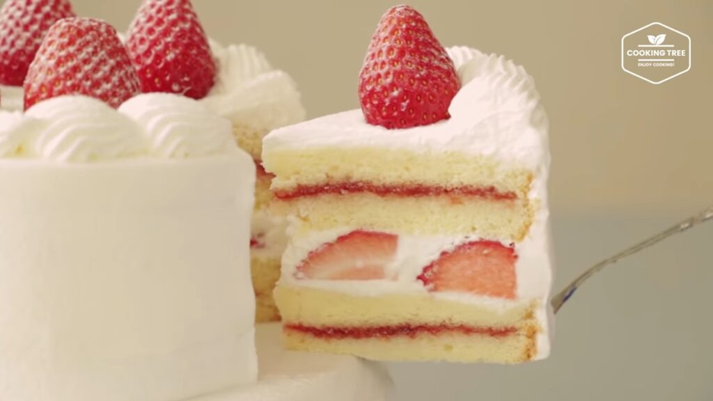 No oven Strawberry Cake without Oven