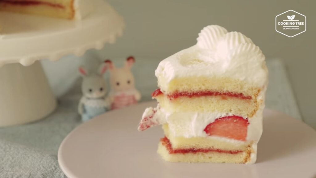 No oven Strawberry Cake without Oven