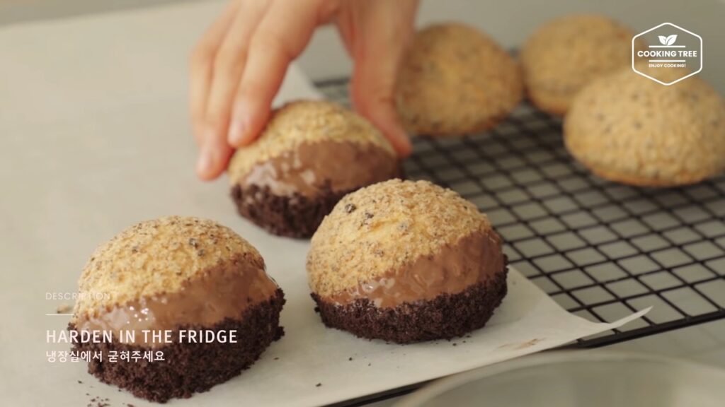 Oreo Cookie Choux Cream puff Recipe