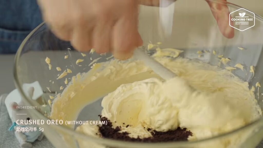 Oreo Macarons Recipe