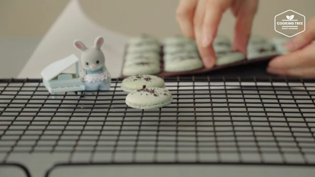 Oreo Macarons Recipe