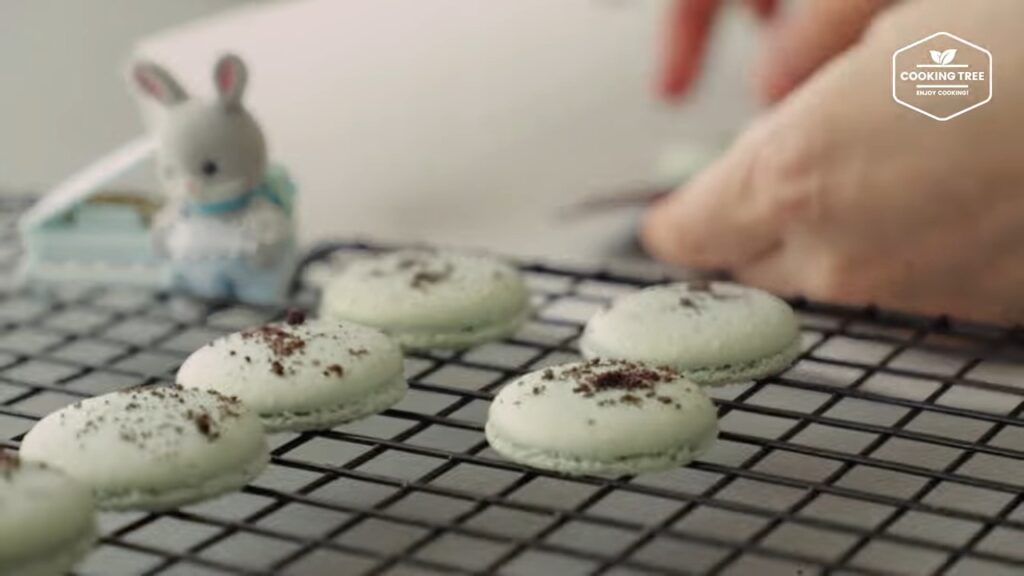 Oreo Macarons Recipe