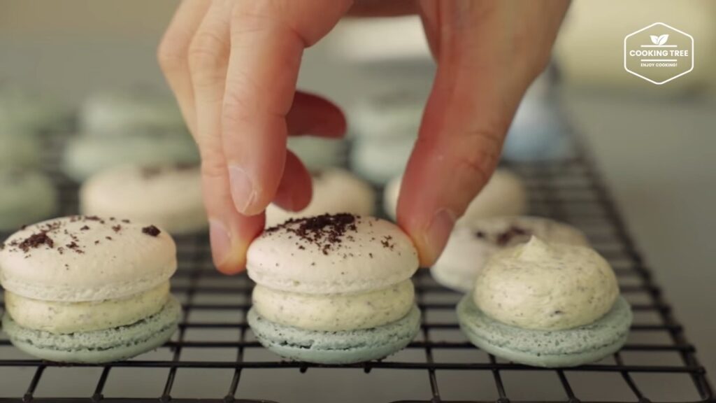 Oreo Macarons Recipe