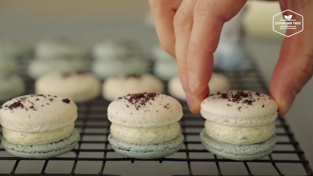 Oreo Macarons Recipe