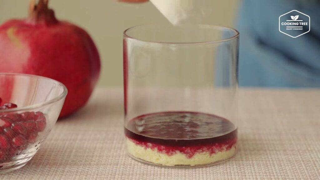 Pomegranate Tiramisu Recipe