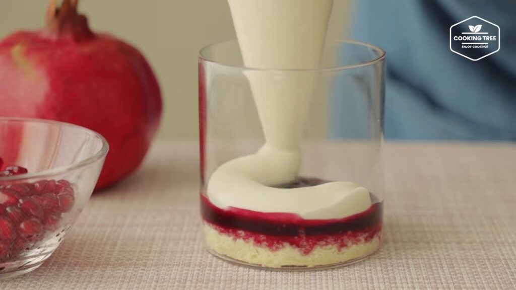 Pomegranate Tiramisu Recipe