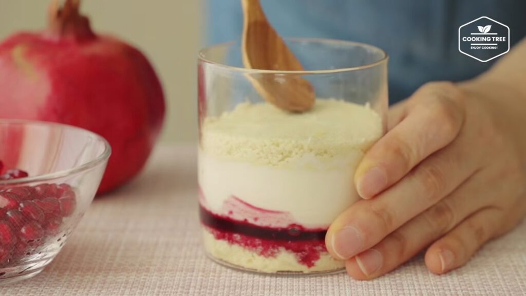 Pomegranate Tiramisu Recipe