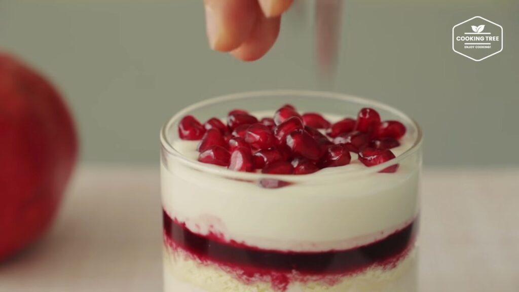 Pomegranate Tiramisu Recipe