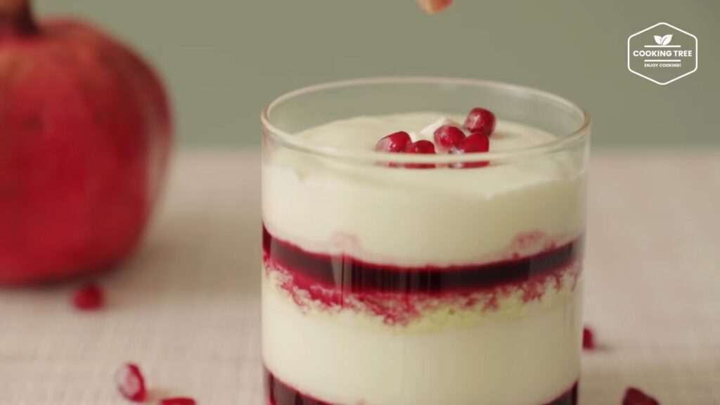 Pomegranate Tiramisu Recipe