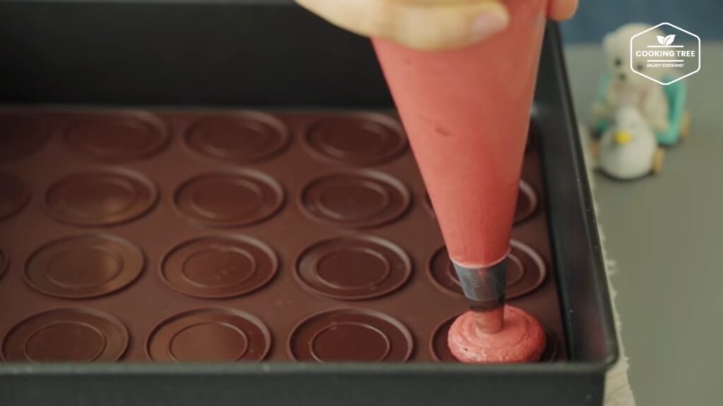 Raspberry Macaron Recipe