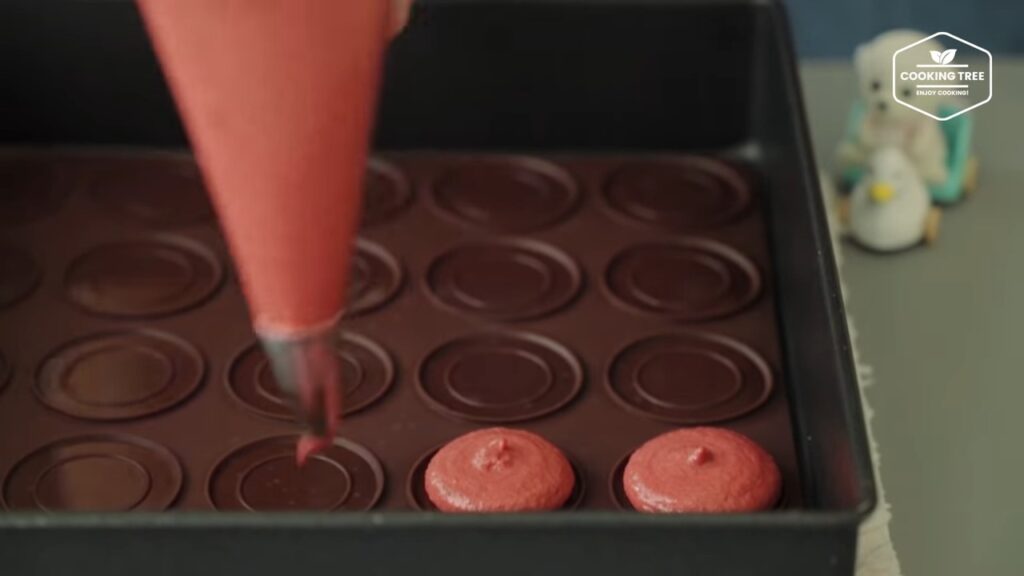Raspberry Macaron Recipe