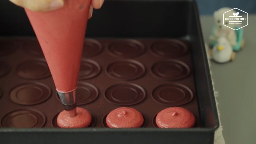 Raspberry Macaron Recipe