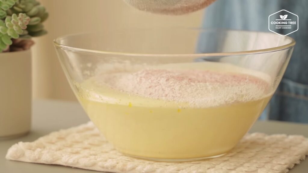 Strawberry Checkerboard Cake Recipe