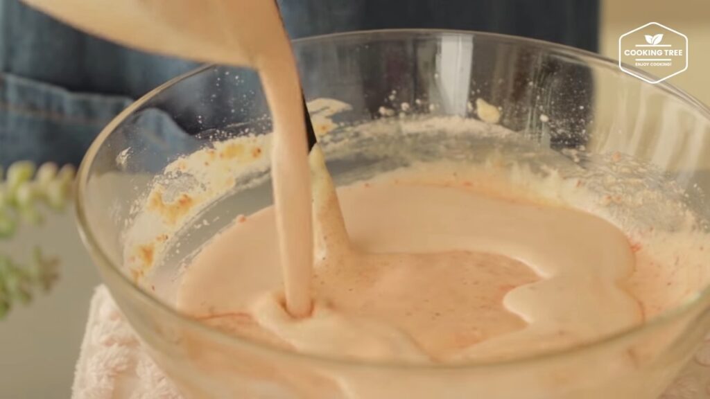 Strawberry Checkerboard Cake Recipe