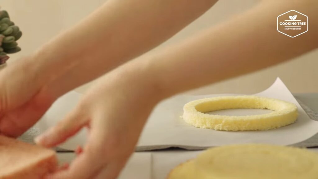 Strawberry Checkerboard Cake Recipe