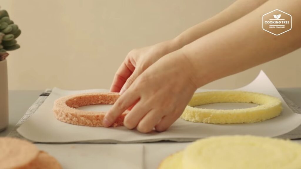 Strawberry Checkerboard Cake Recipe