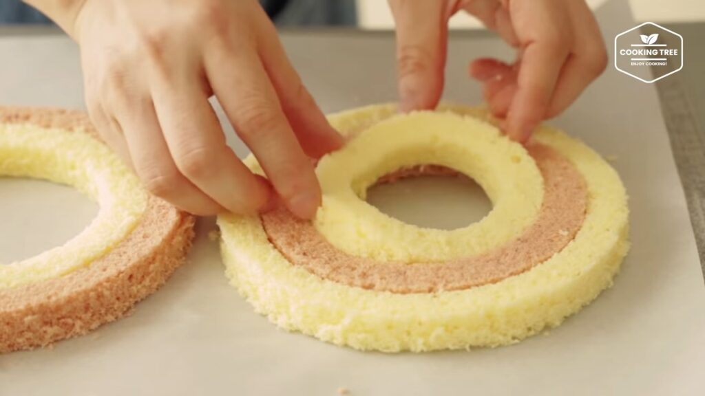 Strawberry Checkerboard Cake Recipe