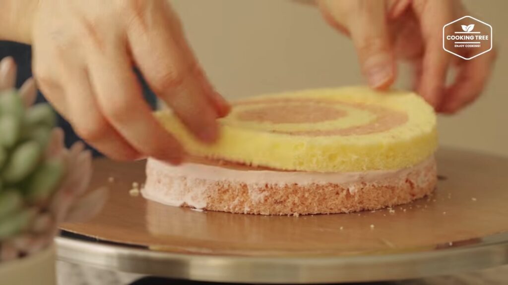 Strawberry Checkerboard Cake Recipe