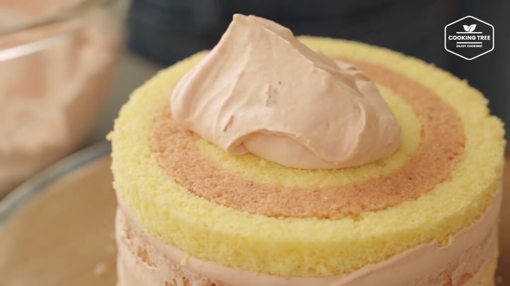 Strawberry Checkerboard Cake Recipe