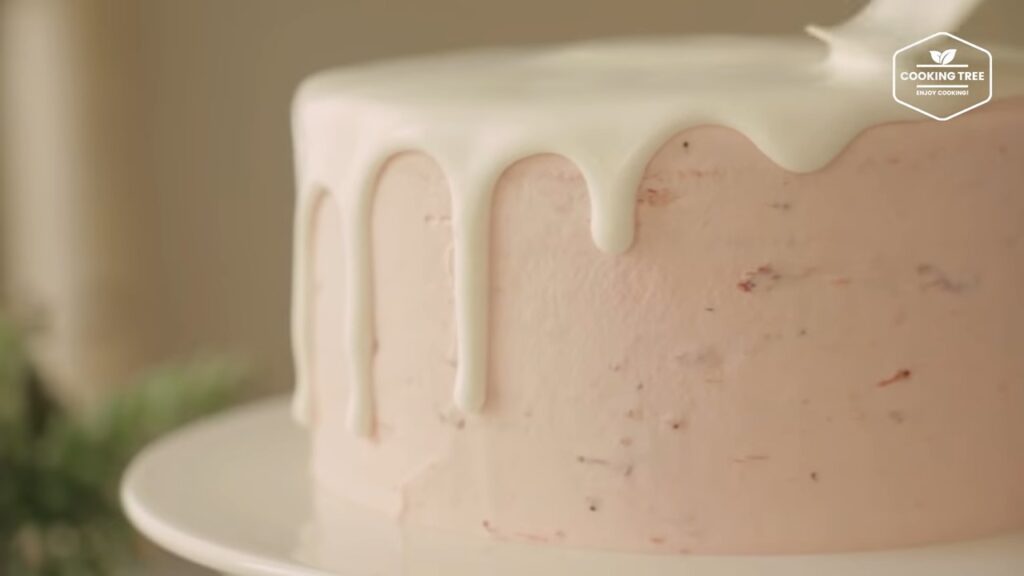 Strawberry Checkerboard Cake Recipe