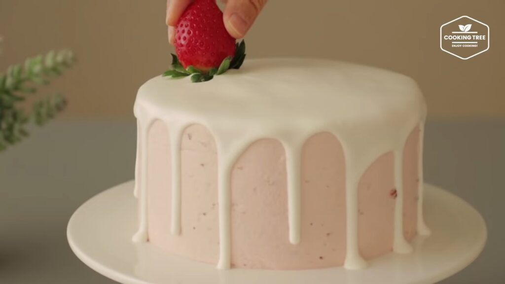 Strawberry Checkerboard Cake Recipe