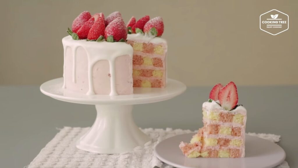 Strawberry Checkerboard Cake Recipe