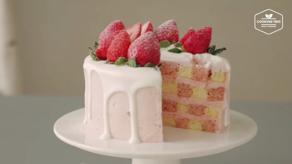 Strawberry Checkerboard Cake Recipe