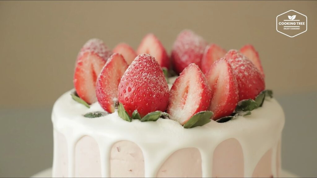 Strawberry Checkerboard Cake Recipe