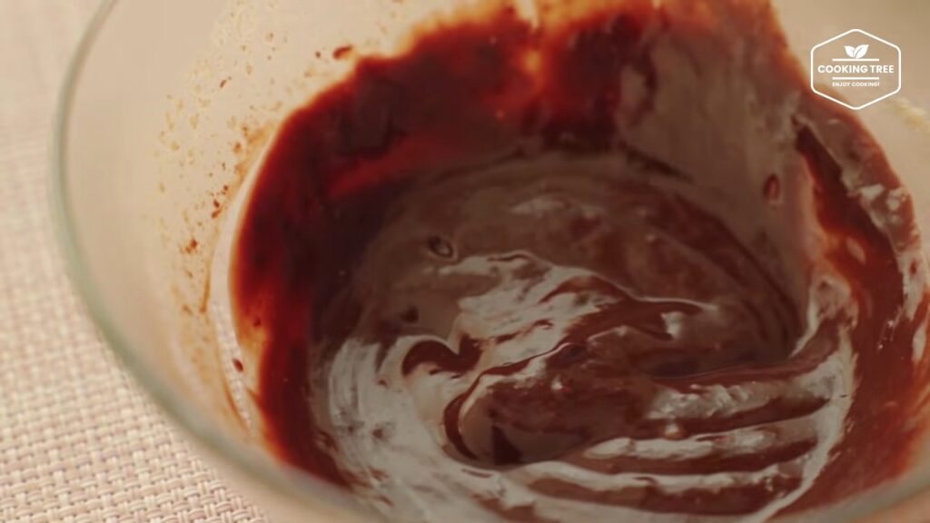 Strawberry Chocolate Bottle cake Recipe
