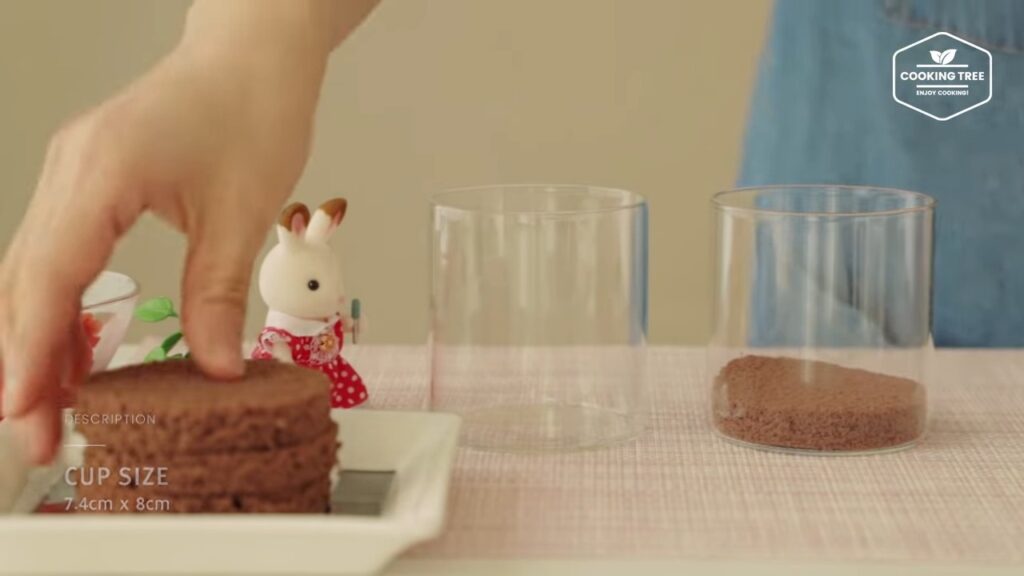 Strawberry Chocolate Bottle cake Recipe