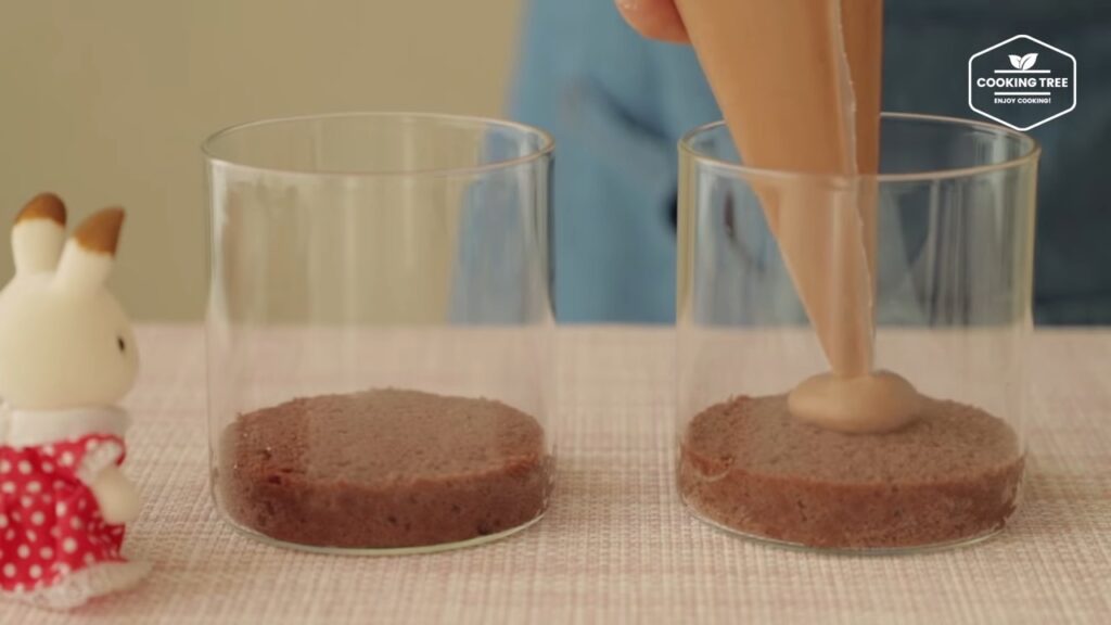 Strawberry Chocolate Bottle cake Recipe