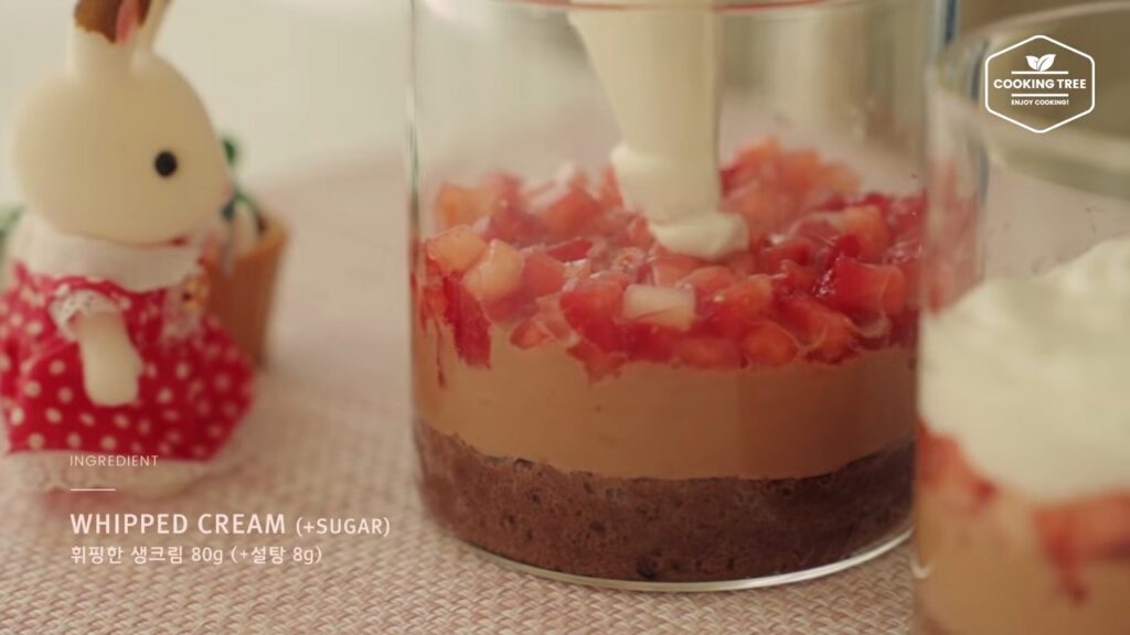 Strawberry Chocolate Bottle cake Recipe