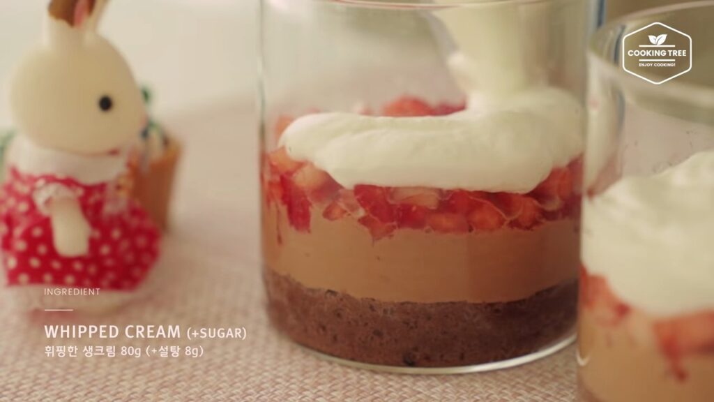 Strawberry Chocolate Bottle cake Recipe