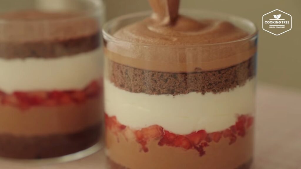 Strawberry Chocolate Bottle cake Recipe