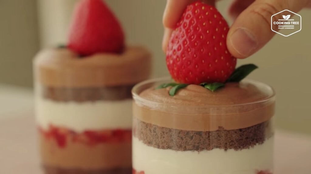 Strawberry Chocolate Bottle cake Recipe